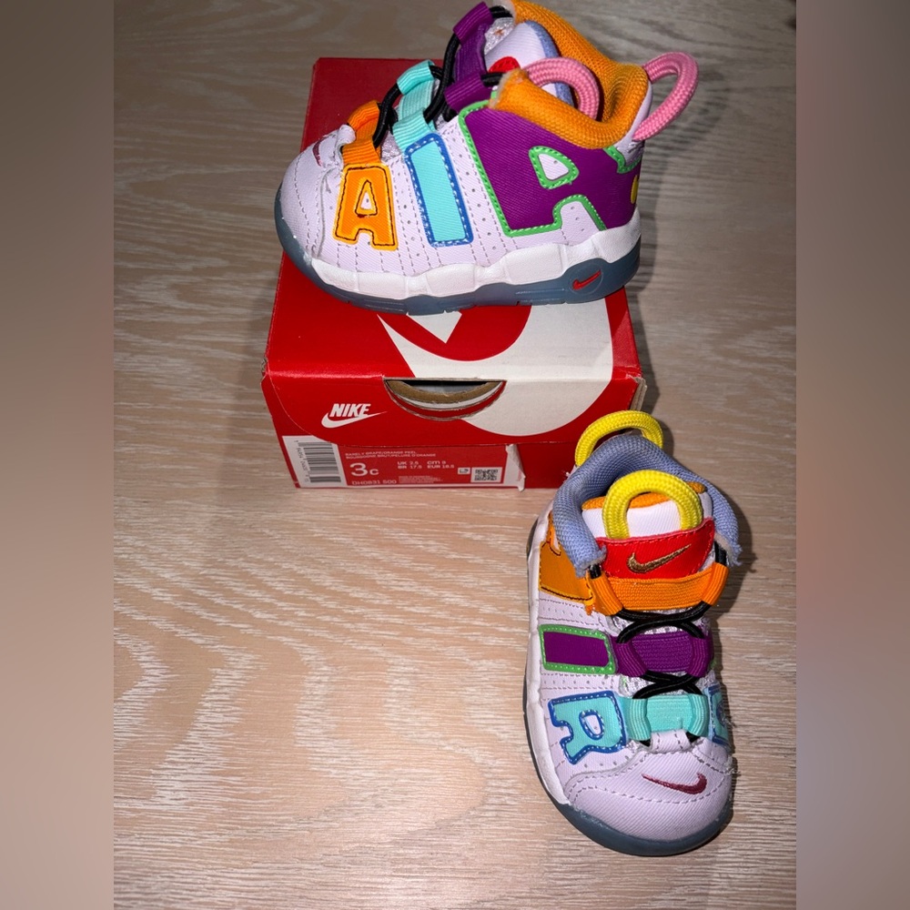 Nike AIR Barely Grape/ Orange Peel 3 Month old Sneakers with Multicolor Design
